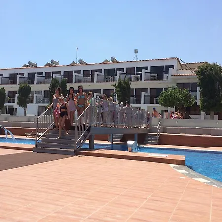 Pambos Napa Rocks - Adults Only Szálloda 2*