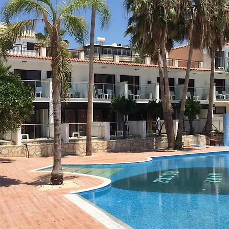Pambos Napa Rocks - Adults Only Ajía Nápa